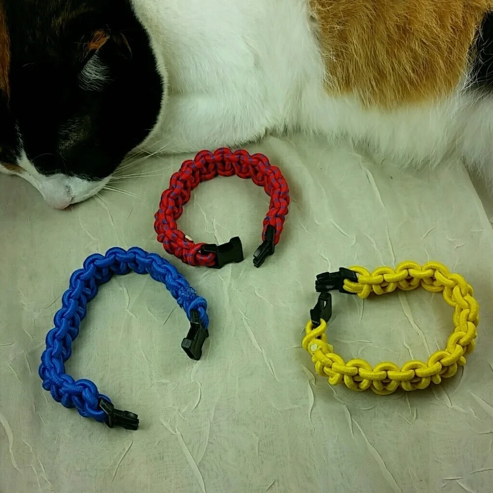 Set of 3 Paracord Survival Bracelets Red Blue Yellow Woven Frndshp Camping Gear